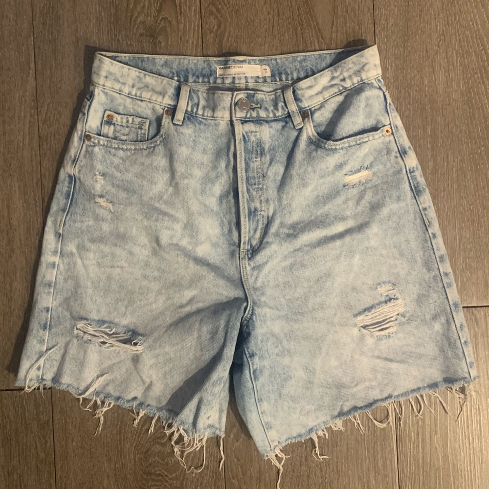 Garage 90’s Shorts